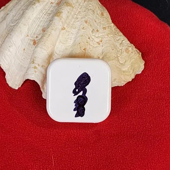 Mini Corded White In Ear Stereo Ear Buds - Picture 5 of 8